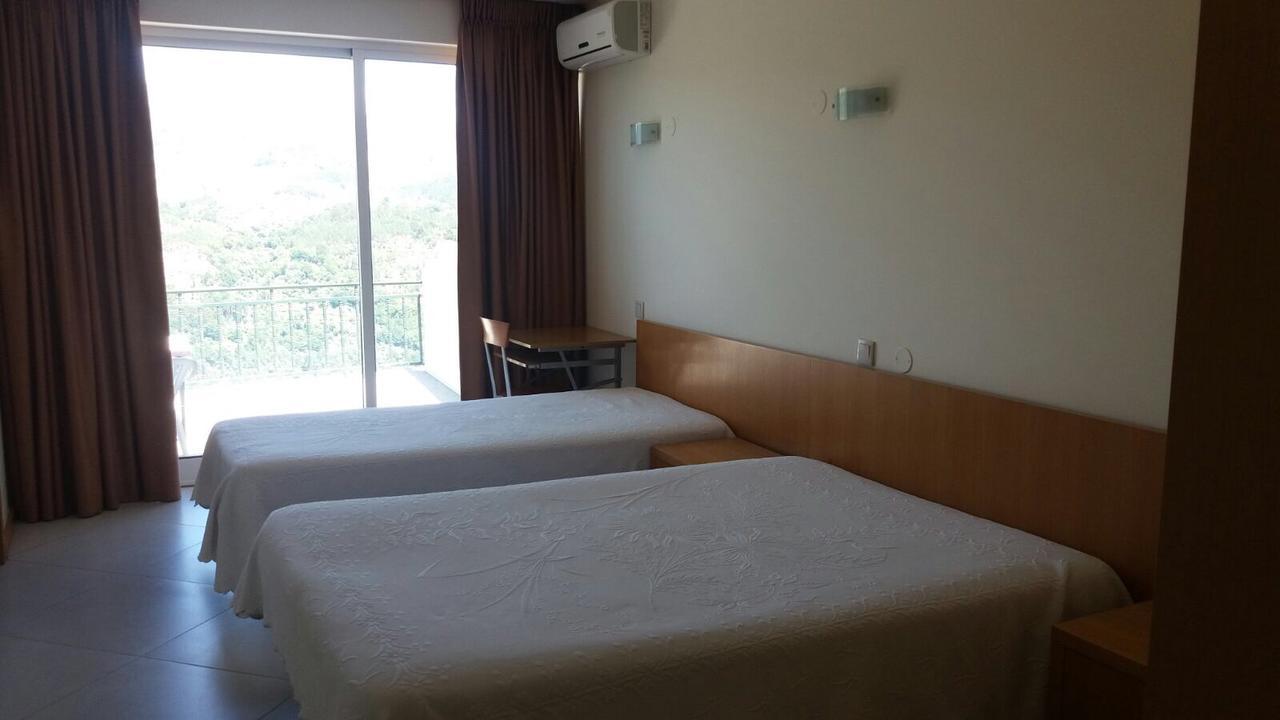 Refugio Do Geres Bed & Breakfast Alamela ภายนอก รูปภาพ