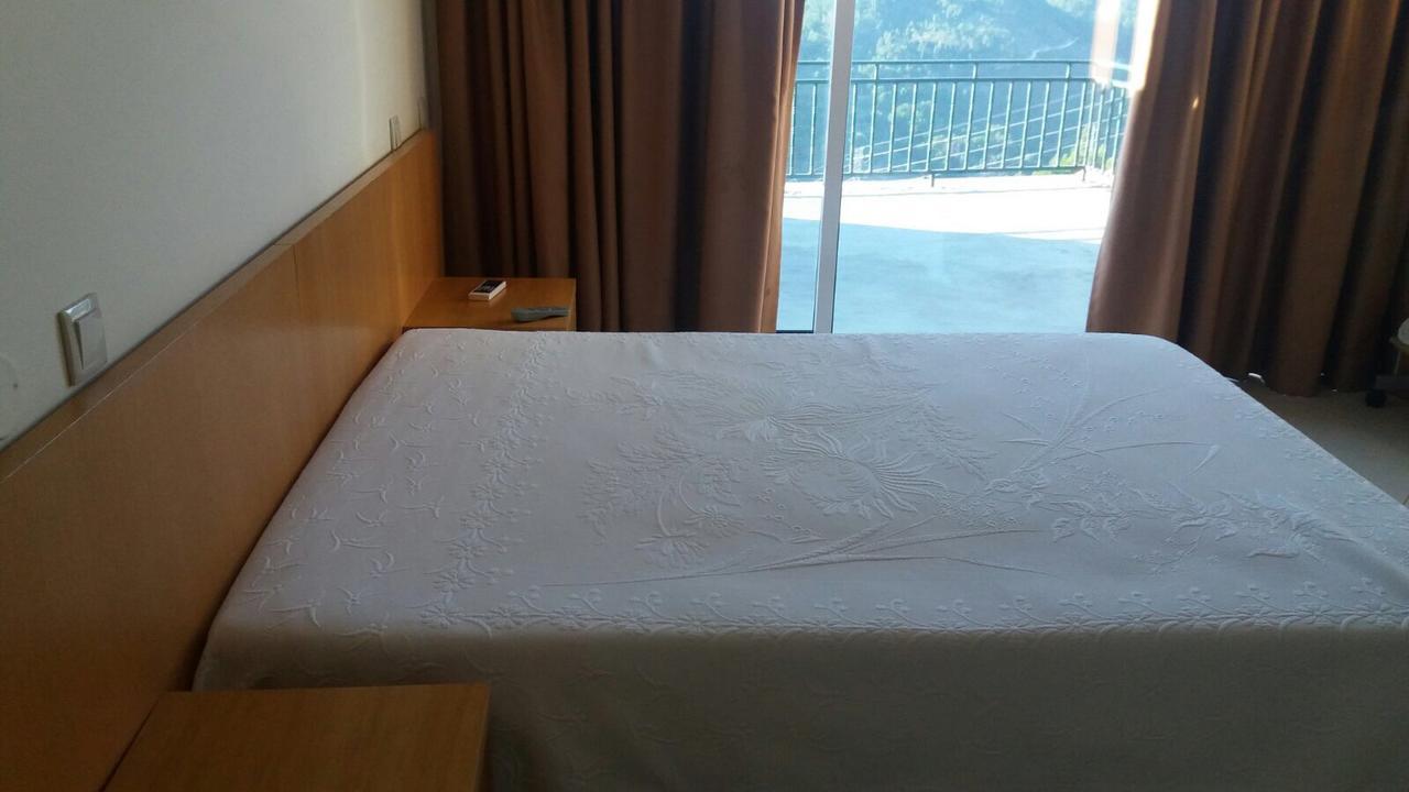 Refugio Do Geres Bed & Breakfast Alamela ภายนอก รูปภาพ